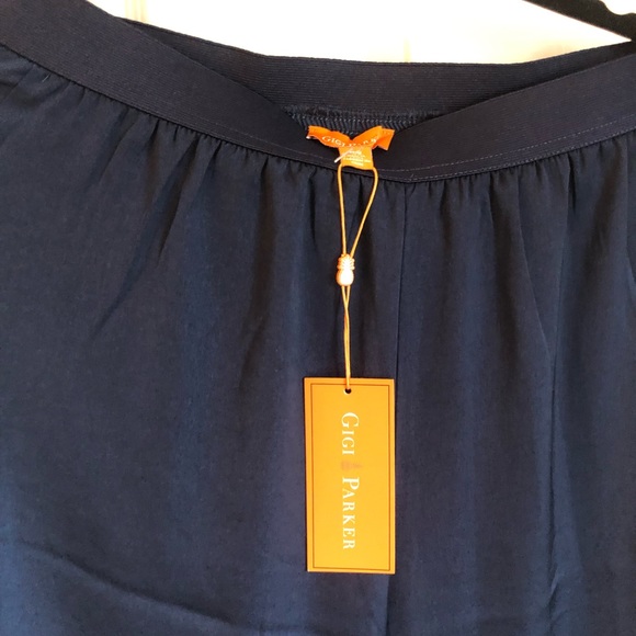 NWT Navy Satin Slit Leg Pants Medium - Picture 2 of 3